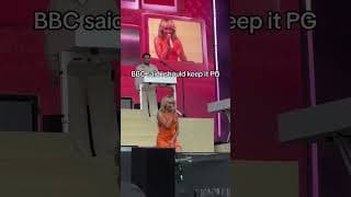 Sabrina Carpenter la CHANTEUSE à la MODE : " Je voudrais une GROSSE BITE en MOI "