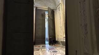 [BORDEL] Cette porte a plus de 2000 ans