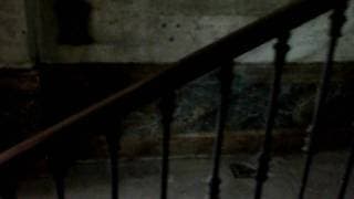 Film REC : il visite l'immeuble du tournage