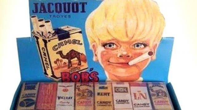 wtf la FRANCE vendant des cigarettes en Chocolat ?!