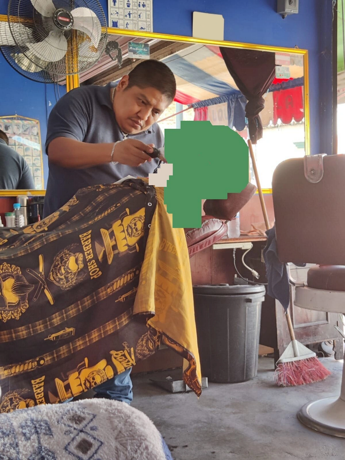 Mon coiffeur Marocain à 4 euros + PHOTOS