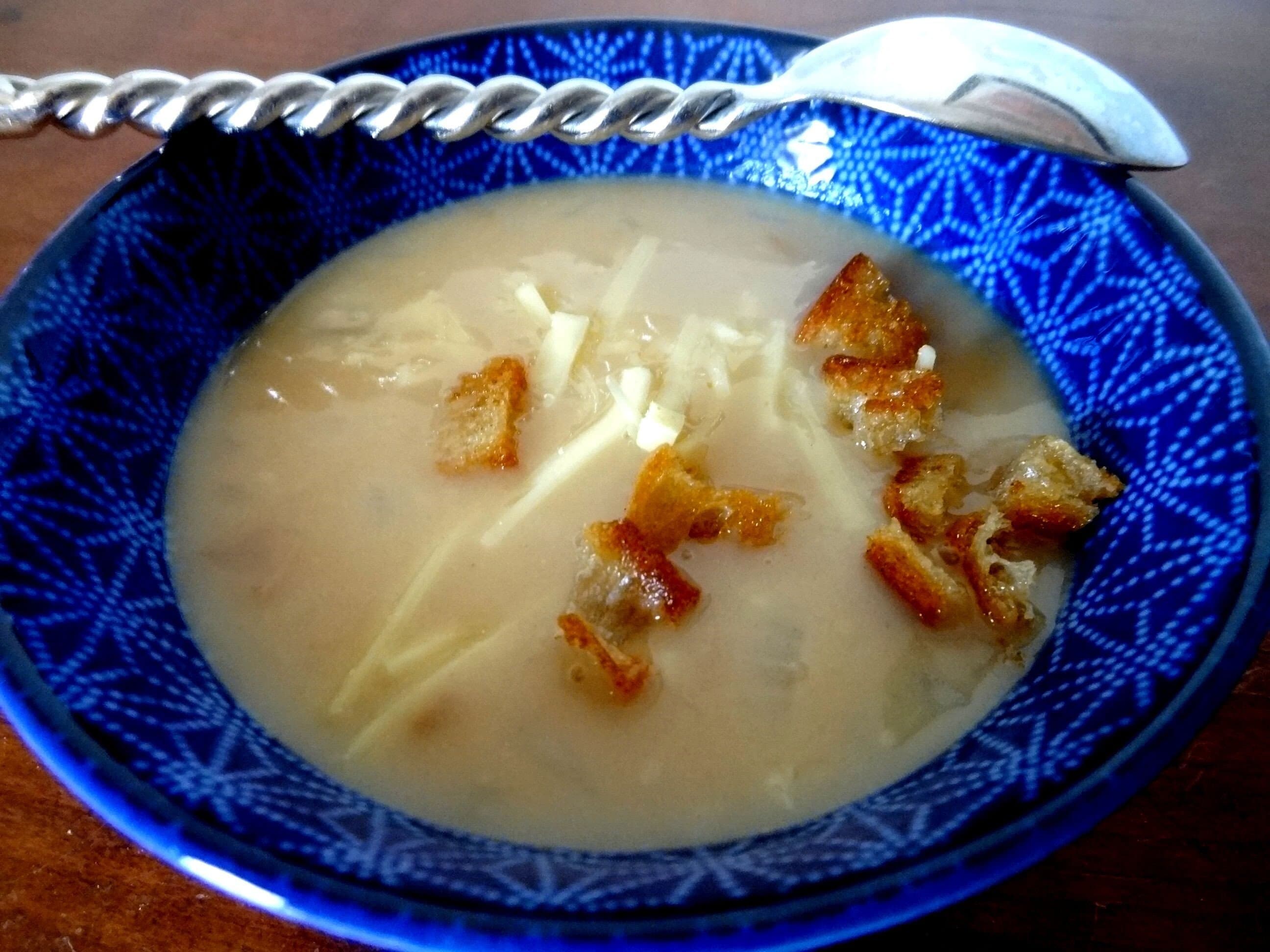 SOUPE A LA FARINE - UN REPAS COMPLET A MOINS de 1 € !
