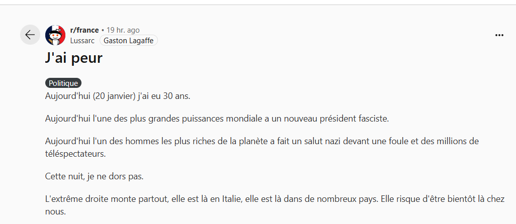 Il n'a pas DORMI de la nuit à cause du salut d'Elon MUSK