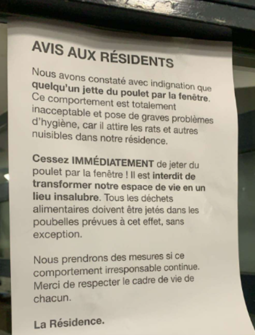 [PHOTO] Je suis dans le 95, un HABITANT jette SON POULET par la FENETRE !