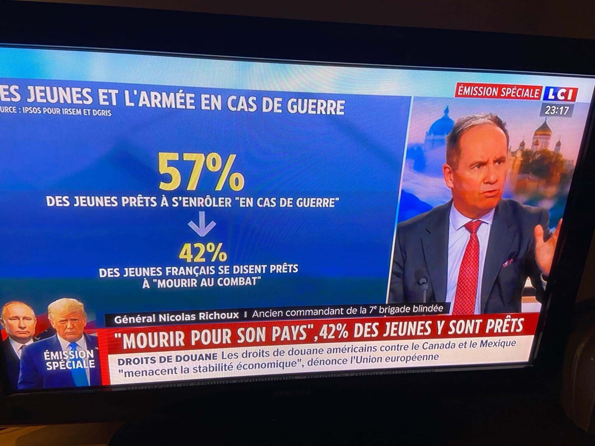 LCI : "42% des jeunes français prêts à MOURIR au combat en Ukraine"