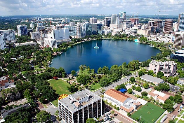 ORLANDO, la ville/agglo du divertissement culturel avec 300 PARCS D'ATTRACTIONS !