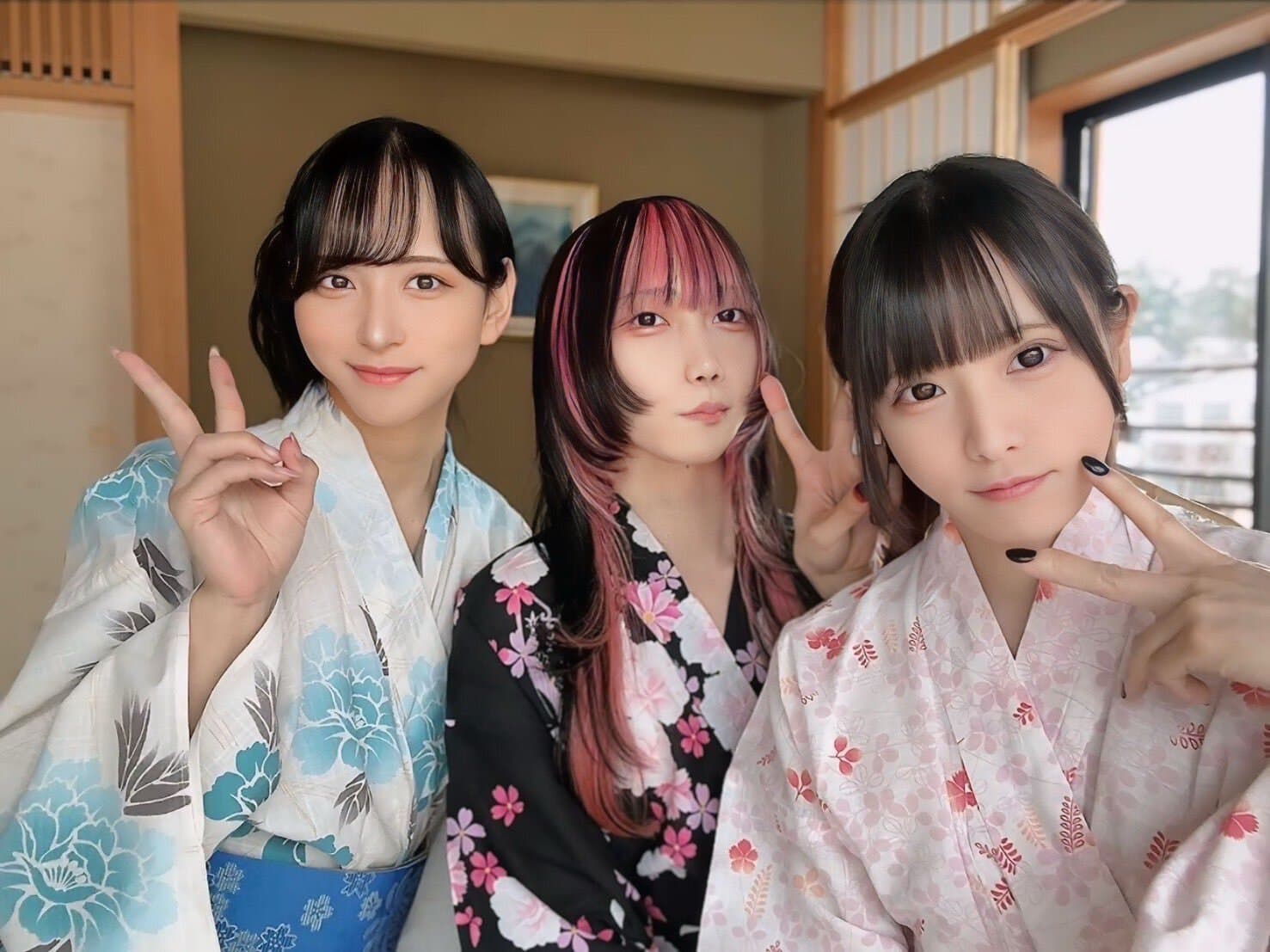 La plus belle de ces 3 japenese