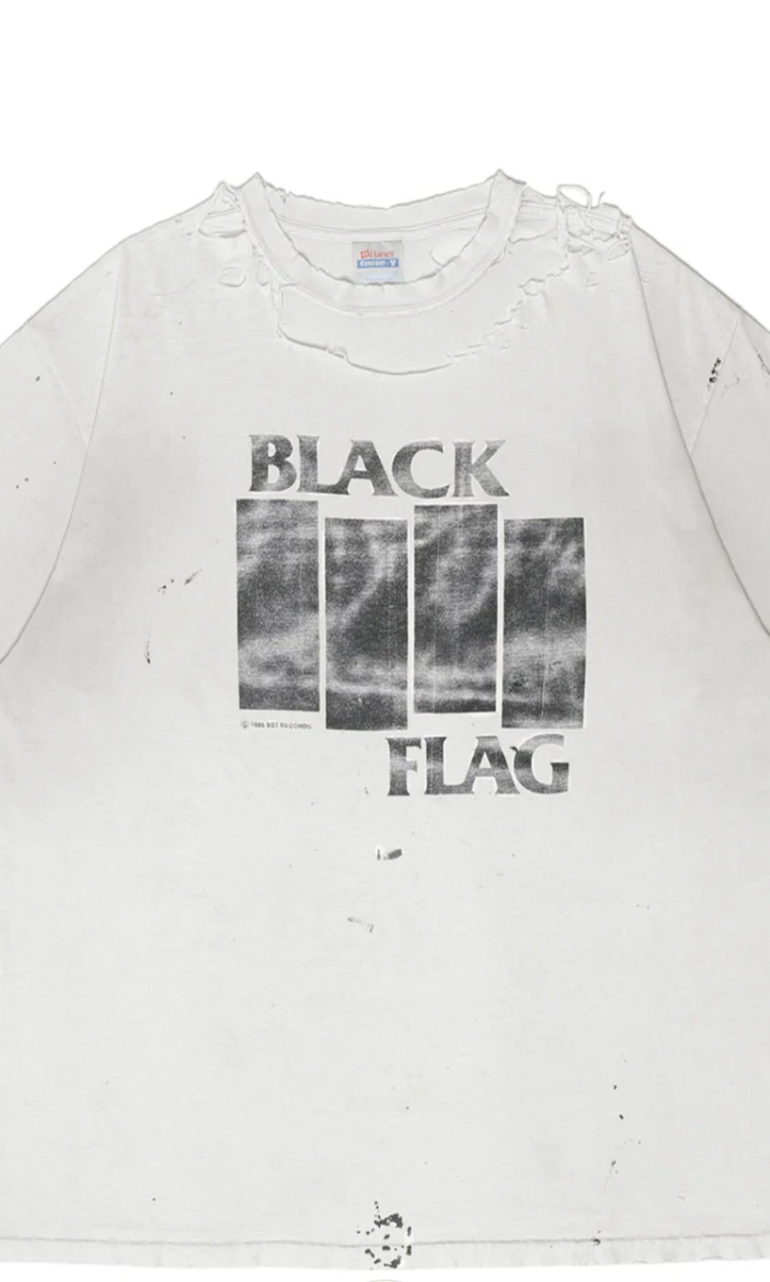 J’hésite à acheter ce t- shirt je veux l’avis du forum !!
