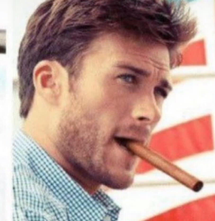 Fils de Chad Eastwood VS fils de Virgin de Niro