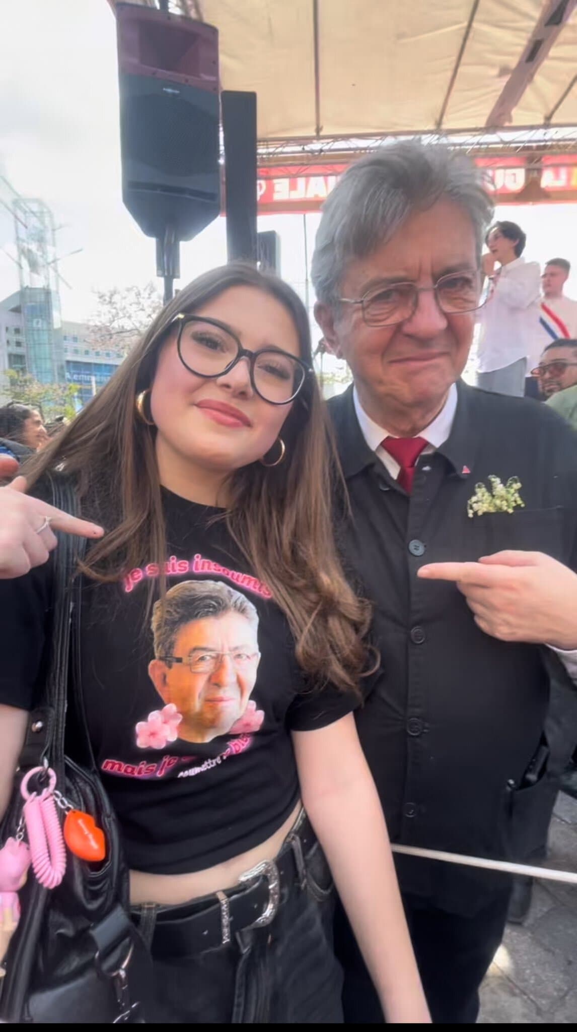 [PHOTO] Cette fangirl de Melenchon