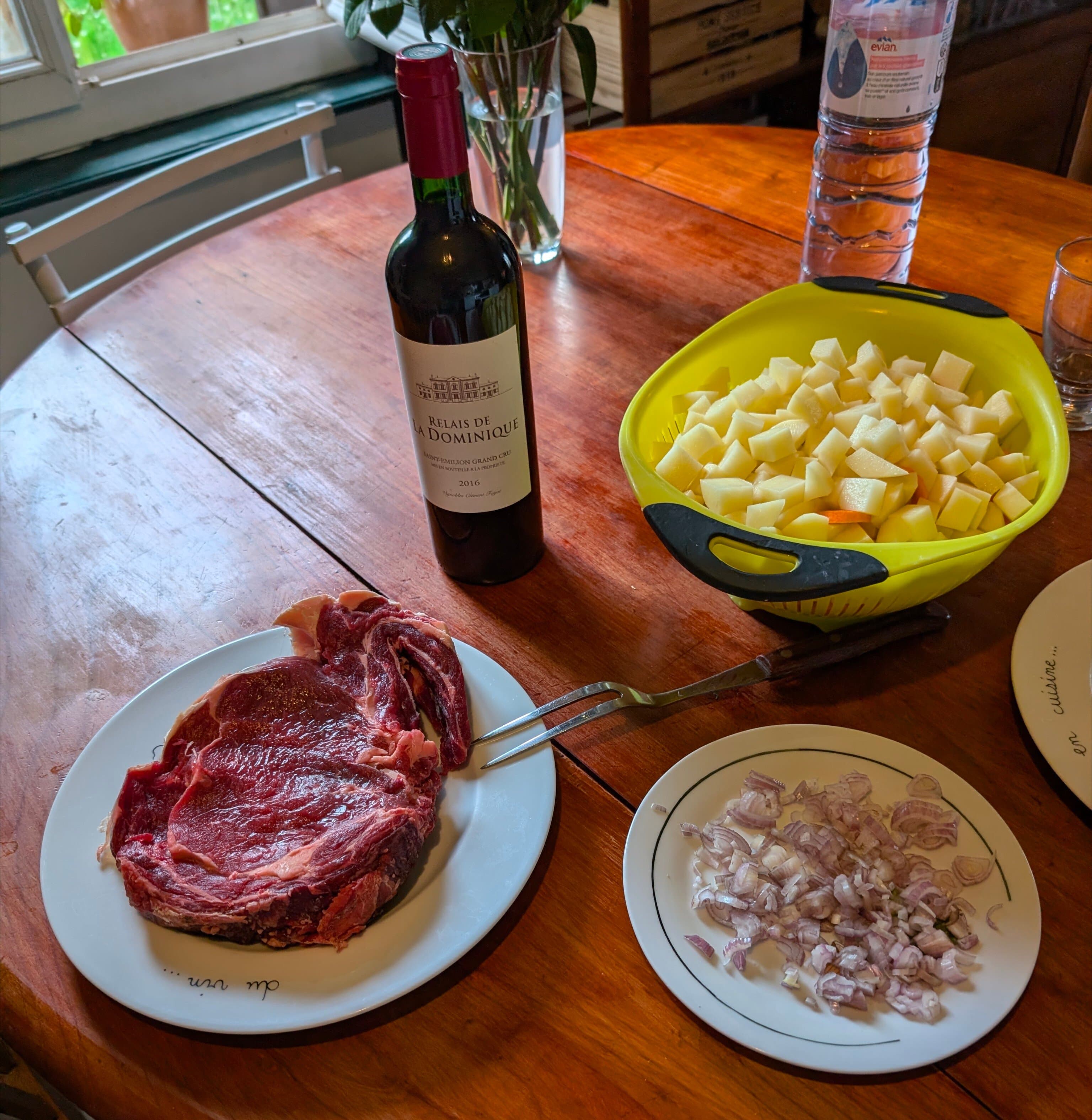 Le chomage est tombé, ce soir c'est grosse bouffe