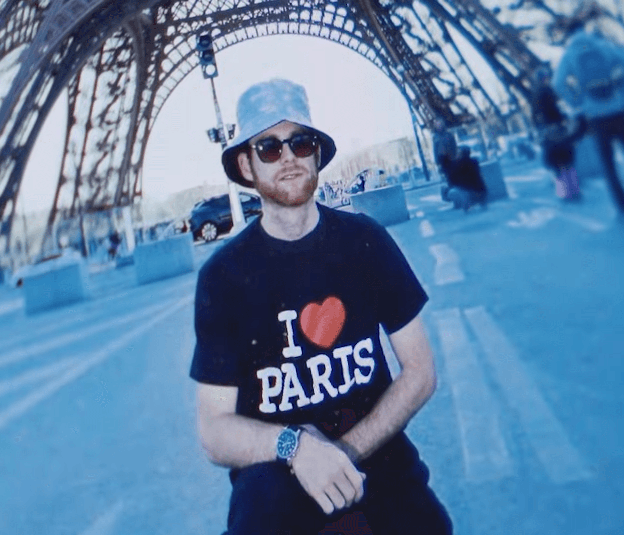 VIDEO : Cette 8/10 à un khey puceau "Tes photo c'est de la MERDE" 🔴