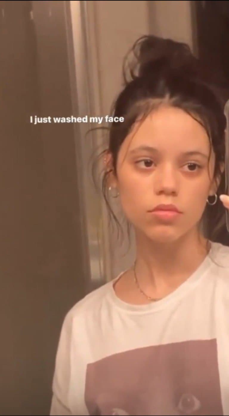 [🍗] Jenna Ortega sans maquillage